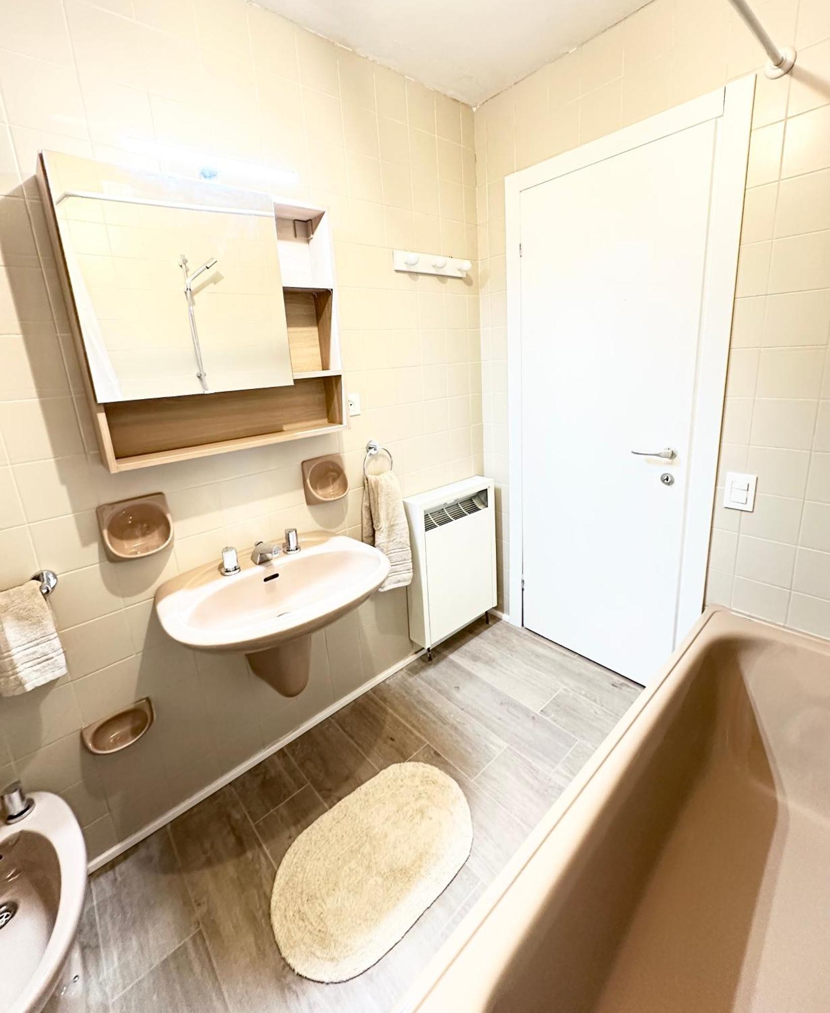 Apartment Monolocale Residence, Accesso Diretto Alle Piste, Garage Incluso